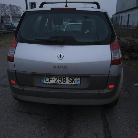 Bas volet avant RENAULT SCENIC 2 PHASE 1 d’occasion