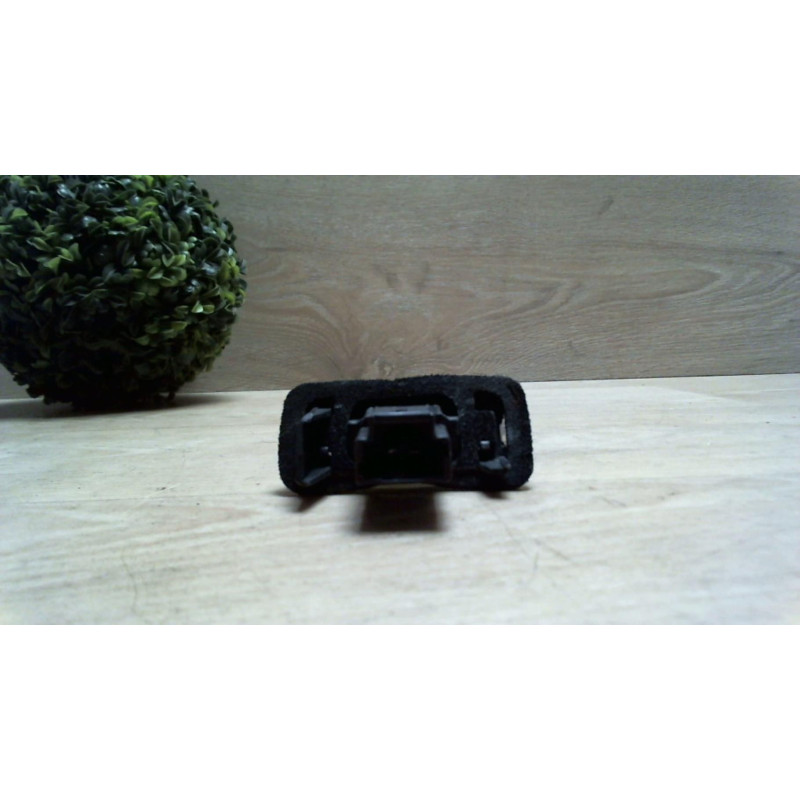 Eclairage de plaque CITROEN C4 GRAND PICASSO 1 d’occasion