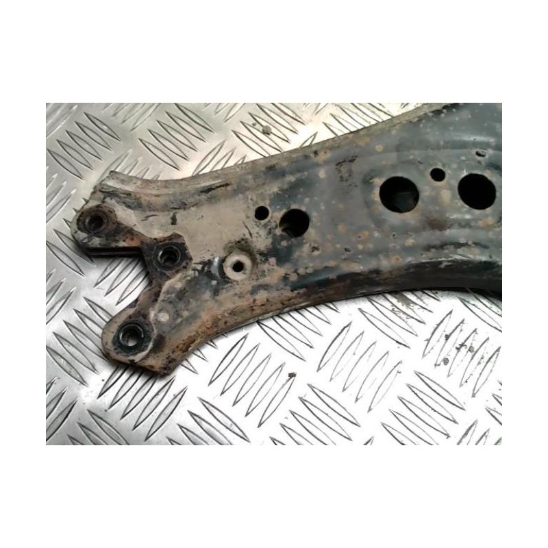 Triangle avant gauche VOLKSWAGEN POLO 4 PHASE 2 d’occasion