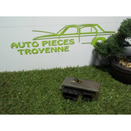 Boitier de prechauffage RENAULT CLIO 2 PHASE 1 d’occasion