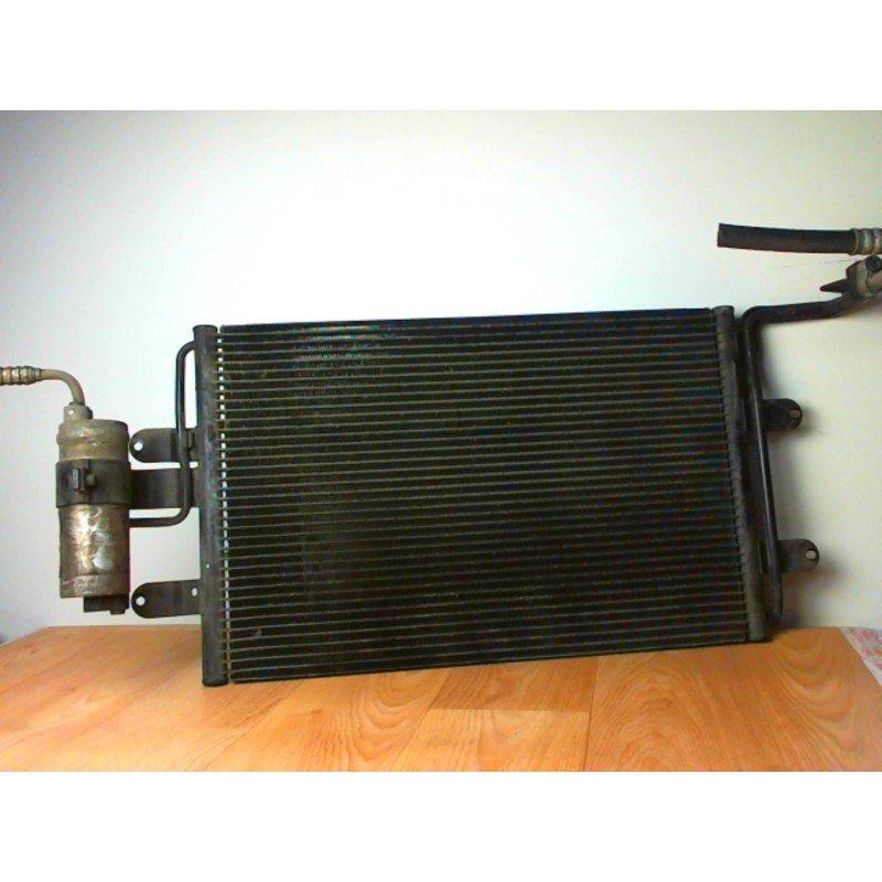 Condenseur de clim VOLKSWAGEN GOLF 4 d’occasion