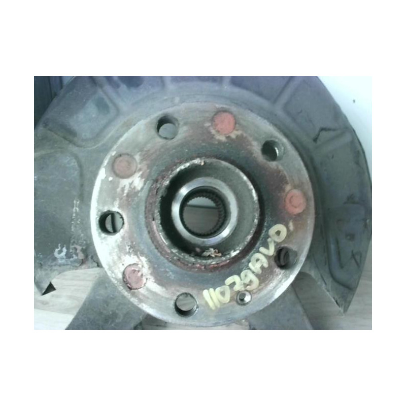 Moyeu avant droit SKODA OCTAVIA 2 PHASE 1 d’occasion