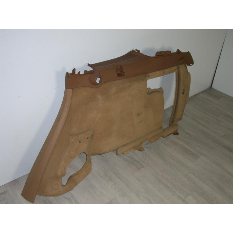 Garniture laterale arriere droite PORSCHE CAYENNE 1 PHASE 1 d’occasion