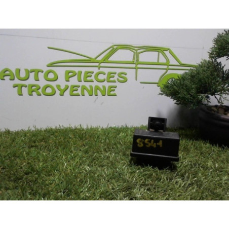 Relais de prechauffage CITROEN C4 1 PHASE 1 COUPE d’occasion