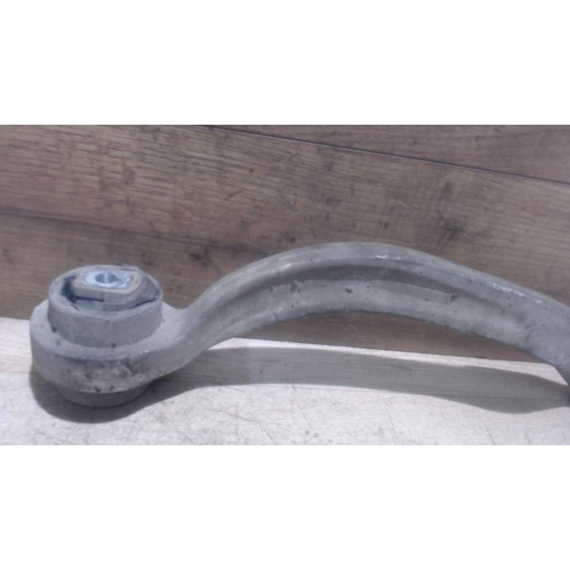 Bras de suspension superieur avant droit AUDI A6 2 PHASE 2 d’occasion