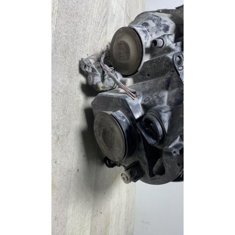 Optique avant principal droit (feux)(phare) RENAULT CLIO 2 CAMPUS PHASE 1 d’occasion