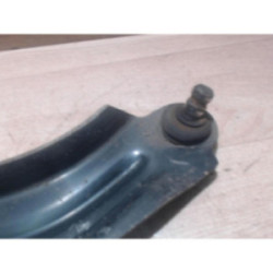 Triangle avant gauche PEUGEOT 205 PHASE 2 d’occasion