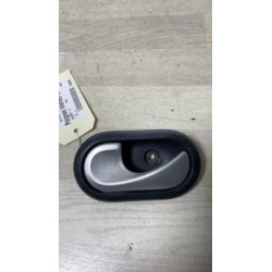 Poignee interieur avant gauche DACIA SANDERO 1 d’occasion