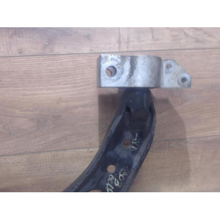 Triangle avant droit VOLKSWAGEN GOLF 5 d’occasion