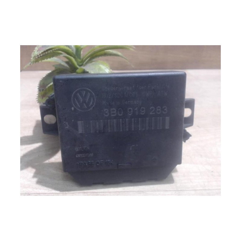 Boitier d'aide au stationnement VOLKSWAGEN PASSAT 4 PHASE 2 d’occasion