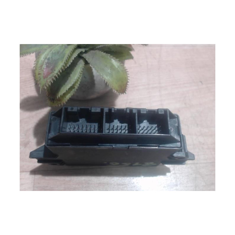 Boitier d'aide au stationnement VOLKSWAGEN PASSAT 4 PHASE 2 d’occasion