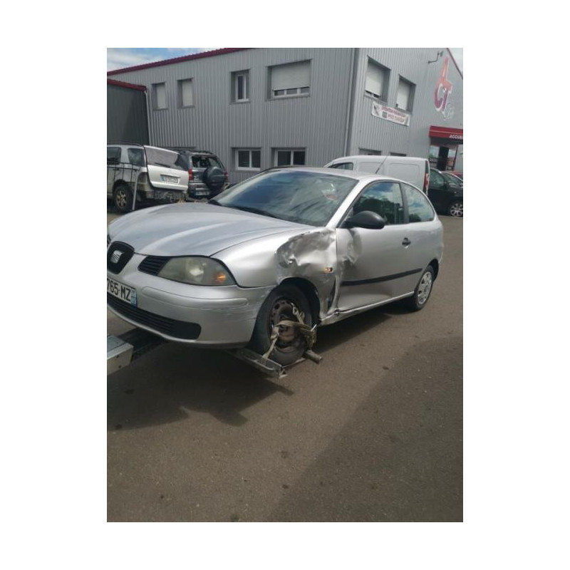Bras essuie glace avant gauche SEAT IBIZA 3 PHASE 1 d’occasion