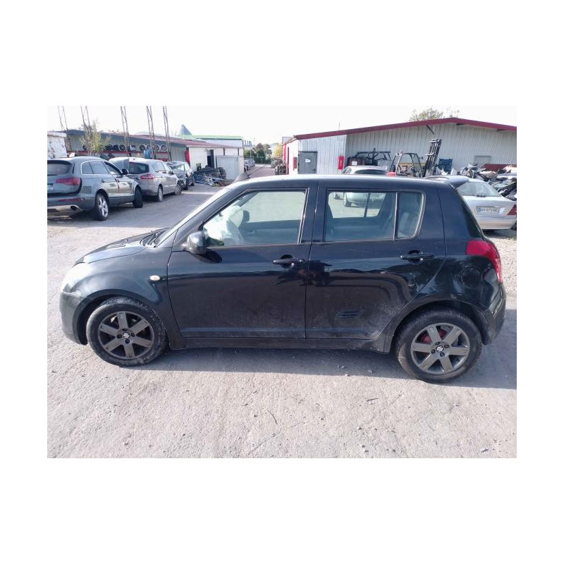 Tambour arriere droit SUZUKI SWIFT 3 d’occasion