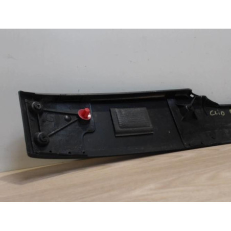 Bandeau de feu malle/hayon RENAULT CLIO 2 PHASE 2 d’occasion