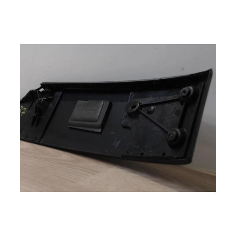 Bandeau de feu malle/hayon RENAULT CLIO 2 PHASE 2 d’occasion