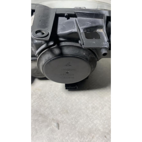 Optique avant principal droit (feux)(phare) CITROEN XSARA PHASE 2 d’occasion