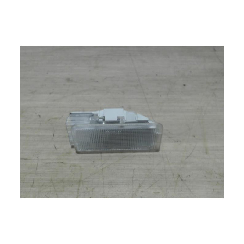 Eclairage de plaque PEUGEOT 5008 1 PHASE 1 d’occasion