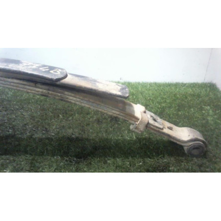 Lame de ressort avant droit TOYOTA HILUX SIMPLE CABINE 1998 d’occasion