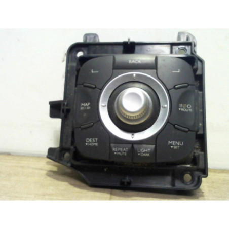 Commande GPS RENAULT MEGANE 3 PHASE 1 COUPE d’occasion