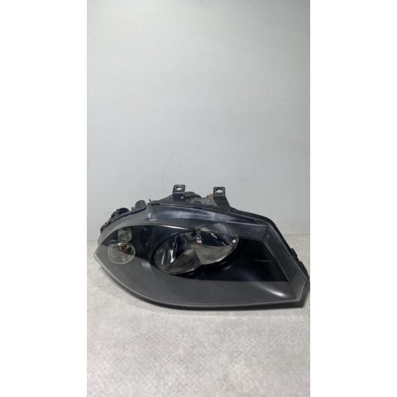 Optique avant principal droit (feux)(phare) SEAT IBIZA 3 PHASE 1 d’occasion