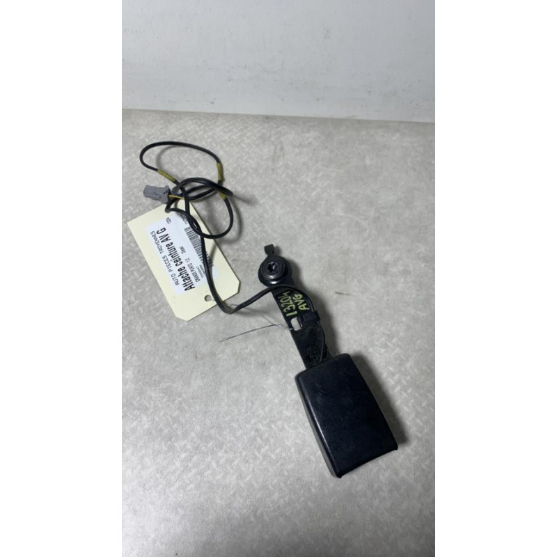 Attache ceinture avant gauche FIAT GRANDE PUNTO d’occasion