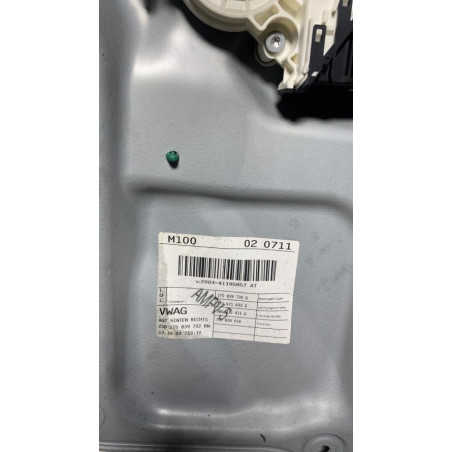 Leve vitre electrique arriere droit VOLKSWAGEN TOURAN 1 PHASE 1 d’occasion
