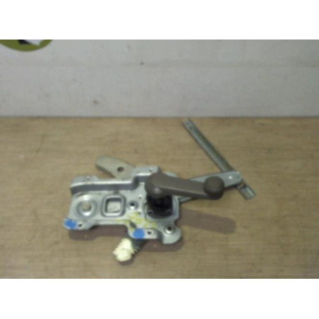 Leve vitre mecanique arriere gauche NISSAN MICRA 3 PHASE 1 d’occasion