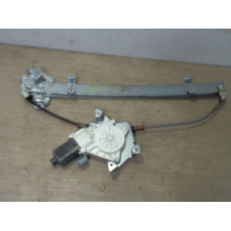 Leve vitre electrique avant droit NISSAN MICRA 3 PHASE 1 d’occasion