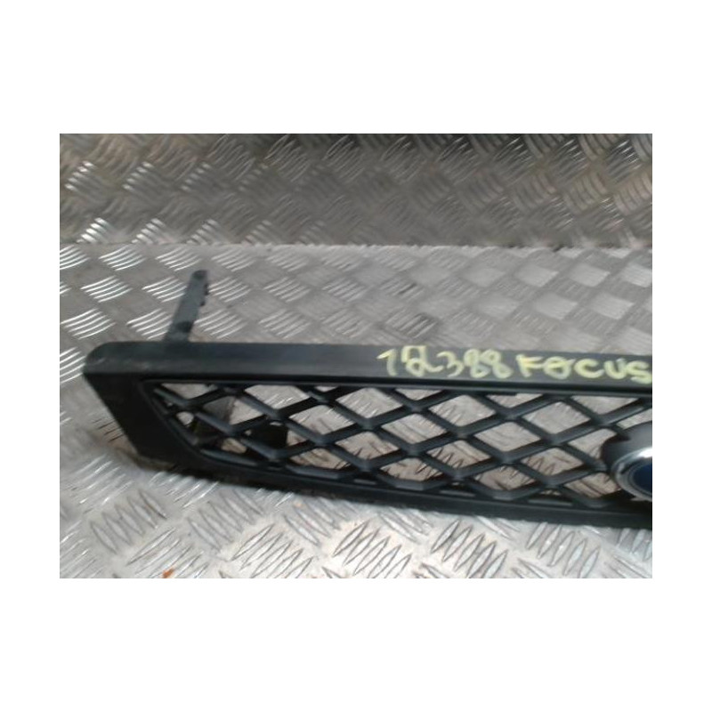 Calandre FORD FOCUS 1 d’occasion