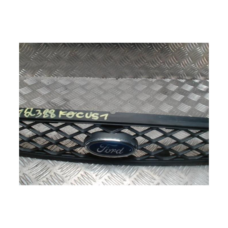 Calandre FORD FOCUS 1 d’occasion