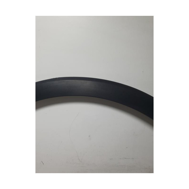 Baguette d'aile arrière gauche RENAULT CAPTUR 1 PHASE 1 d’occasion