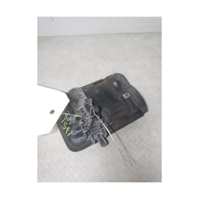 Poignee porte laterale gauche CITROEN BERLINGO 1 PHASE 1 d’occasion