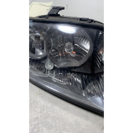 Optique avant principal droit (feux)(phare) AUDI A2 d’occasion