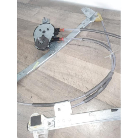 Leve vitre mecanique avant droit CITROEN XSARA PHASE 1 COUPE d’occasion