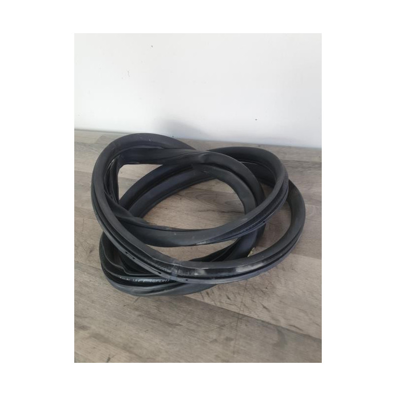 Joint de porte avant droite HONDA CIVIC 8 PHASE 1 d’occasion