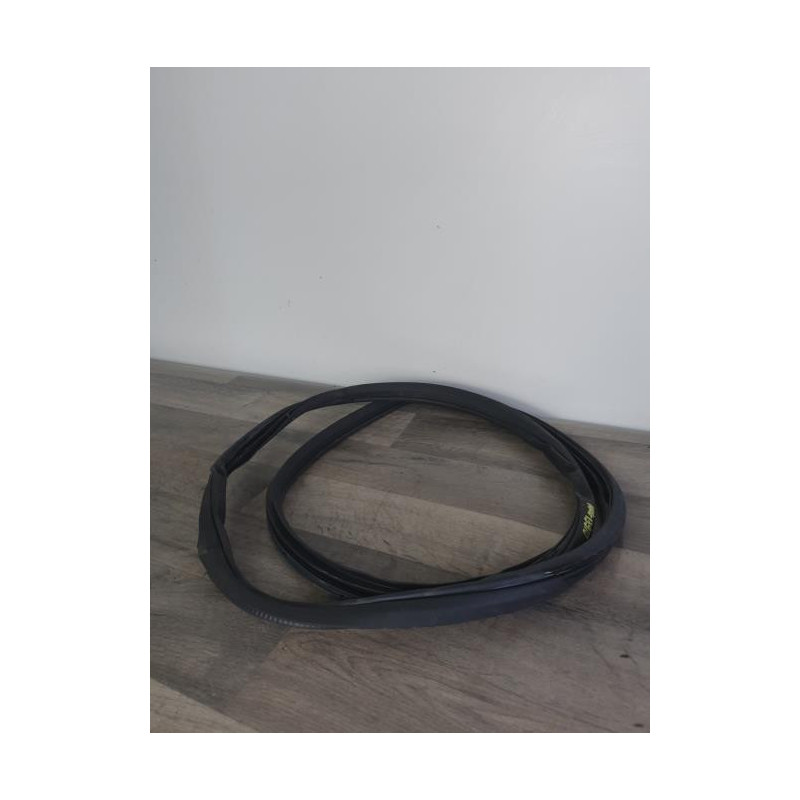 Joint de porte arriere gauche HONDA CIVIC 8 PHASE 1 d’occasion