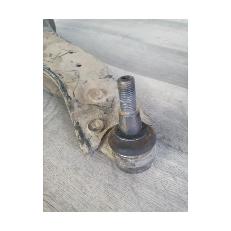 Triangle avant droit FORD FOCUS 2 PHASE 1 d’occasion