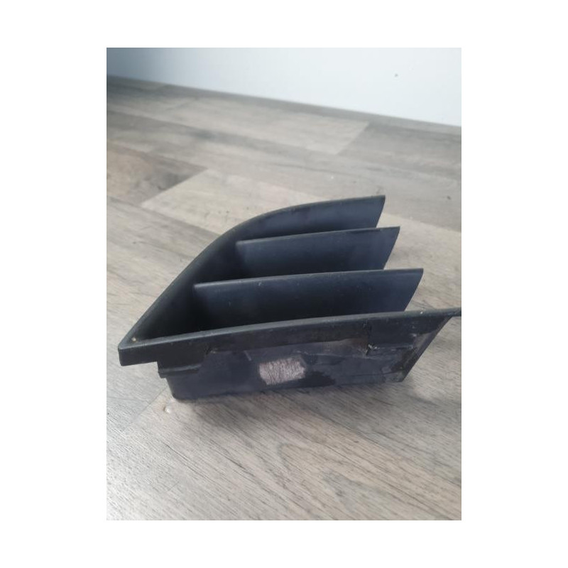 Grille de pare choc SKODA OCTAVIA 2 PHASE 2 BREAK d’occasion