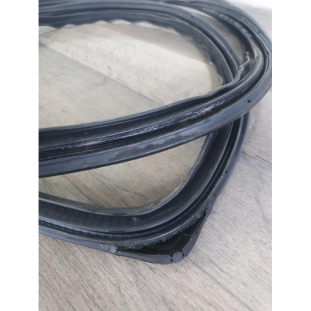 Joint de porte arriere droite HONDA CIVIC 8 PHASE 1 d’occasion