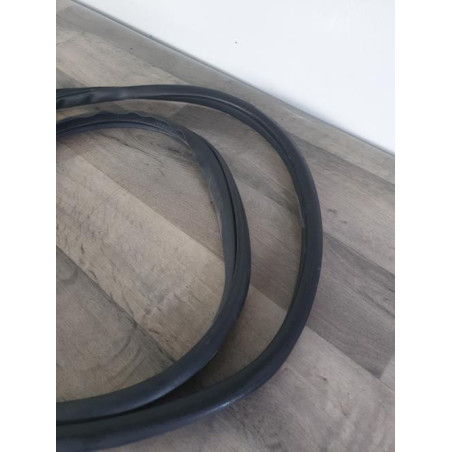 Joint de porte arriere droite HONDA CIVIC 8 PHASE 1 d’occasion