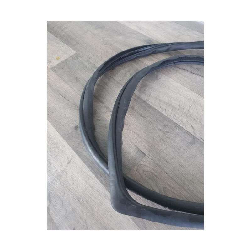 Joint de porte arriere droite HONDA CIVIC 8 PHASE 1 d’occasion