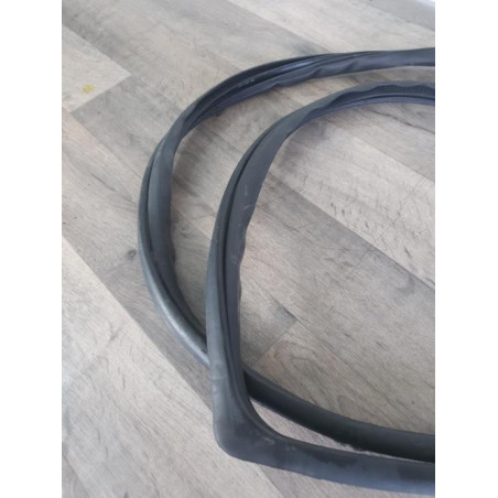 Joint de porte arriere droite HONDA CIVIC 8 PHASE 1 d’occasion
