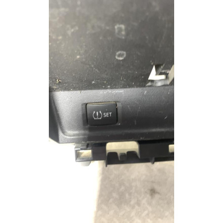 Allume cigare SUBARU FORESTER 4 d’occasion