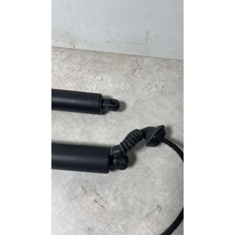 Verin de coffre FORD MONDEO 4 PHASE 2 d’occasion