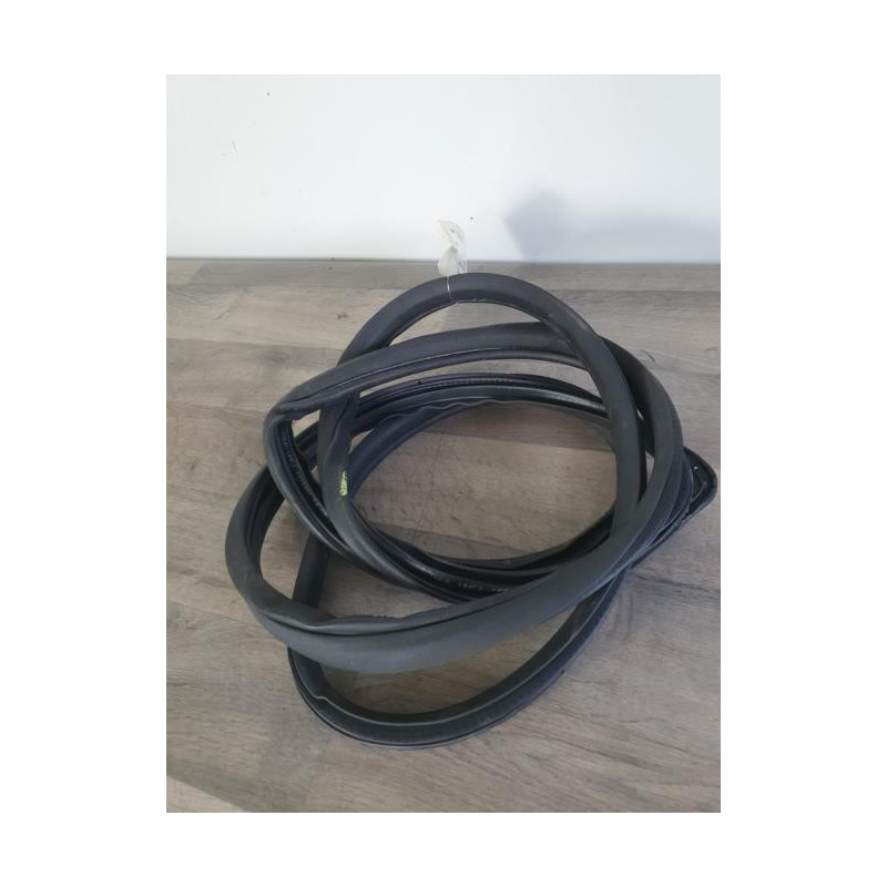Joint de porte avant gauche HONDA CIVIC 8 PHASE 1 d’occasion