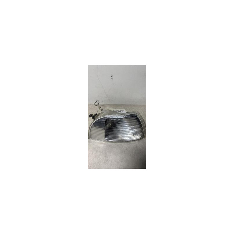 Optique avant secondaire droit (feux)(clignotant) FIAT PUNTO 1 PHASE 1 d’occasion