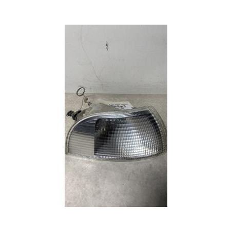Optique avant secondaire droit (feux)(clignotant) FIAT PUNTO 1 PHASE 1 d’occasion