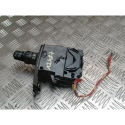Commodo phare RENAULT CLIO 3 PHASE 1 BREAK d’occasion