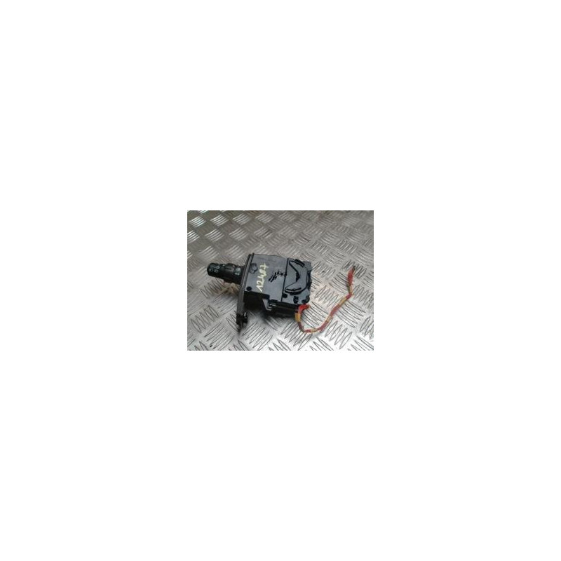Commodo phare RENAULT CLIO 3 PHASE 1 BREAK d’occasion