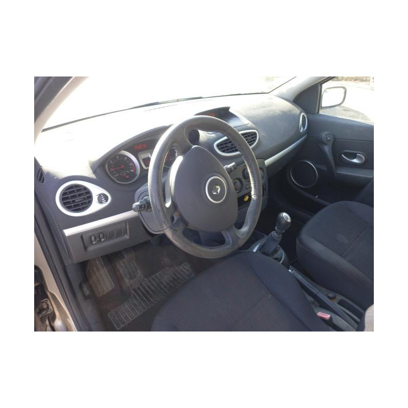 Commodo phare RENAULT CLIO 3 PHASE 1 BREAK d’occasion